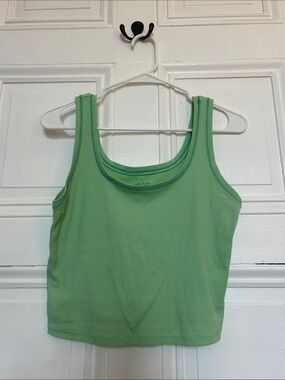 Wild Fable Cropped Green Tank